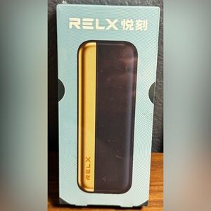 RELX INFINITY WIRELESS CHARGING CASE Zen Vape Edmonton